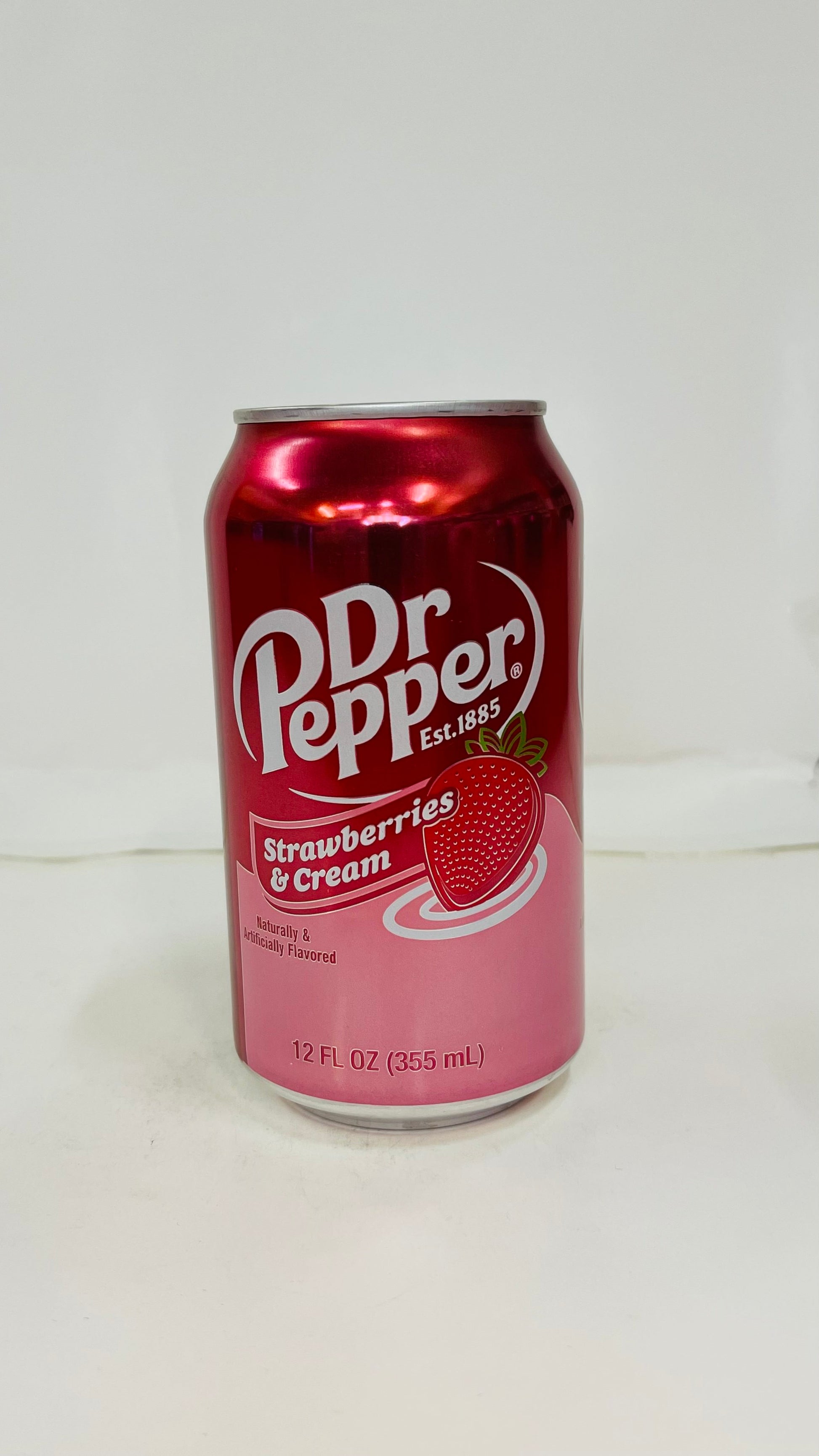 Dr. Pepper Zero Sugar Strawberries & Cream Soda